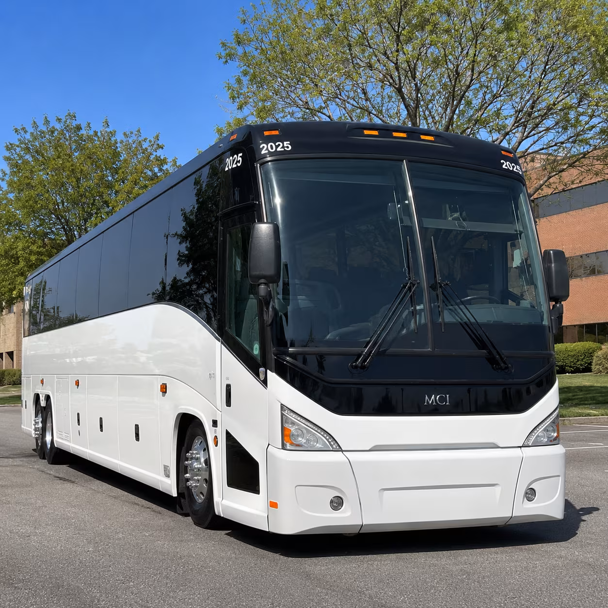 roundrockcoachbuscompany com is how round rock groups get to austin events without the i 35 headache